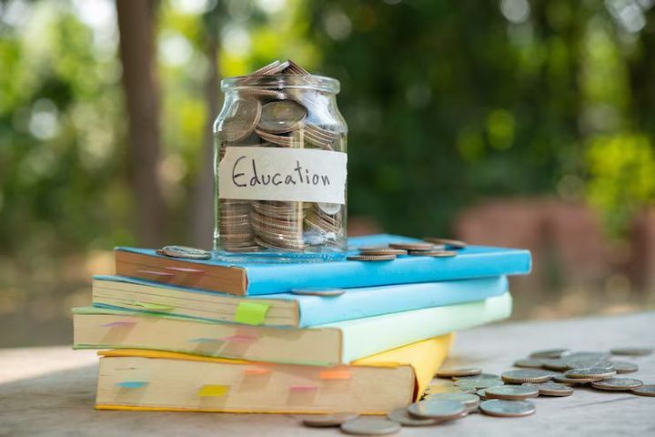Education Loans 101: A Complete Guide with Basics and Resources