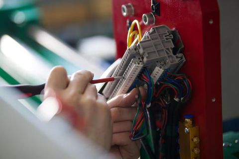 Guide to Industrial Electrical Components: Essential Tools for Modern Power Systems