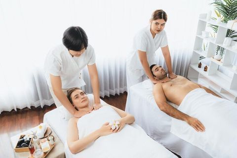 Professional Guide to Spa Massage for Body and Health: Wellness Insights