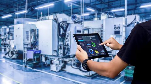 Complete Guide to Industrial IoT Gateways for Smart Manufacturing