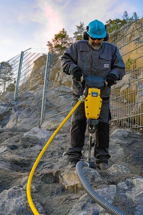 Rock Drills: An Informative Guide to Basics, Features, and Practical Applications