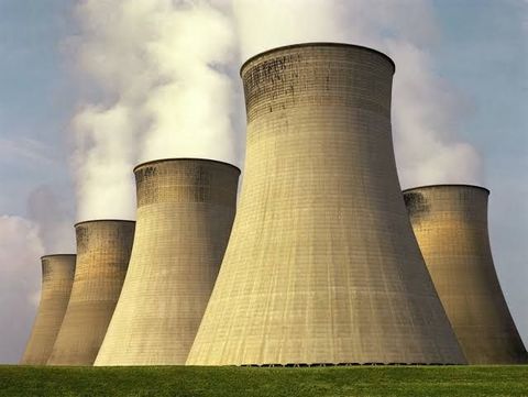 Industrial Cooling Towers: Types, Working, Applications & Selection