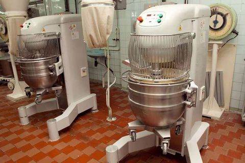 Industrial Mixing Machines Guide: Basics, Features, and Practical Insights