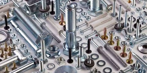 Guide to Industrial Fasteners: Types, Materials, and Applications