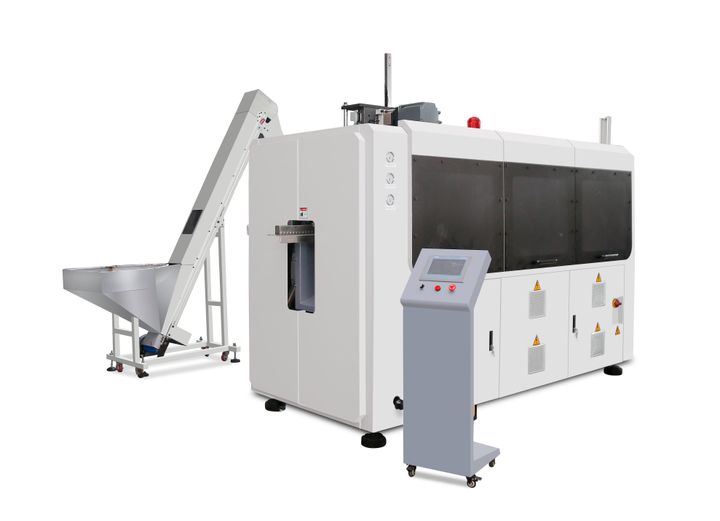 Guide to PET Bottle Blow Moulding Machines: Insights and Tips for Beginners