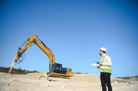 Understanding Construction Excavators: Industry Guide and Key Applications